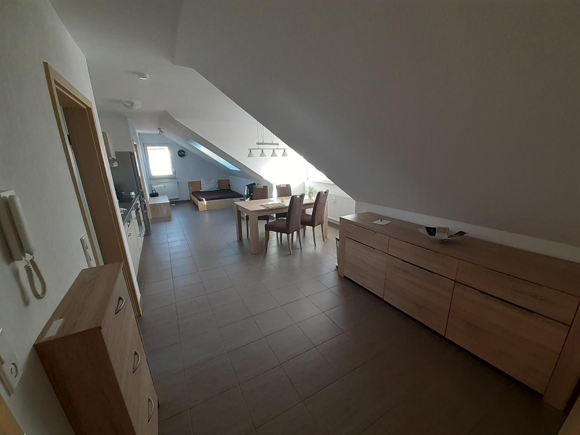 Fewo Steinhohle, Dg 45Qm, 1 Schlafzimmer & 1 Wohn-Esszimmer Mit Bett Sulzbach am Main المظهر الخارجي الصورة